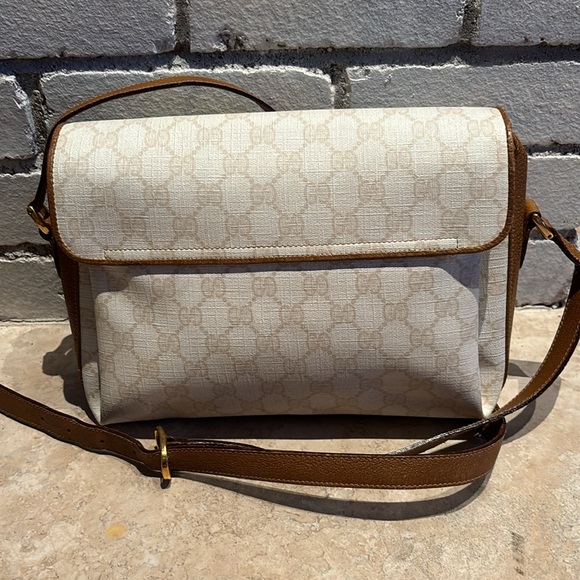 Vintage GUCCI Monogram Crossbody Bag - Picture 2 of 13
